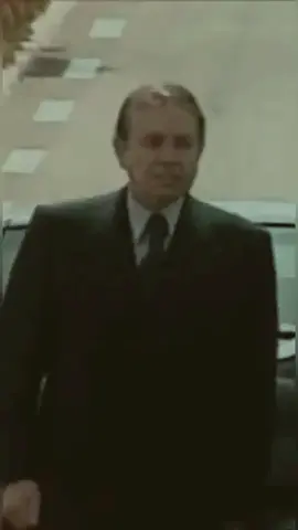 فيديو #محترم للمرحوم #السيد #الرئيس #عبد #العزيز #بوتفليقة اللهم ارحمه برحمتك الواسعة وسكنه جناتك الشاسعة