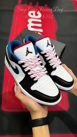 Shop đã có hàng cao cấp hơn rùi nha các cậu 😍😍 Đủ size từ 36 - 44 ạ ☺️ #shopgiayhoangduy #giaythethao #jordan1 #jordan1low #giaynam #jd1 #sneaker 