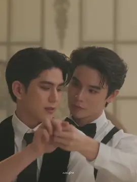 i'm not going to move on from the dance scenes. it's just soooo beautiful 😭🥹🫶🏻 #jimmysea #lasttwilightseries #lasttwilight #sea_tawinan #jimmyyjp 