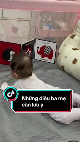 Ba mẹ đừng quên cho con xem tranh theo các tháng tuổi nhất định ạ #taphoatrinhtrinhreview #dcgr #bothekichthuchthigiac #xuhuong 