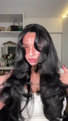 Everyone's hair needs a little extra love in this winter weather 🤍 . *Against combing breakage on damaged hair during heat styling. Visit joico.com to learn more.  *Protects hair from mechanical, thermal, and environmental damage #joico #joicopartner #joicoKBOND20 #unbreakablebonds @Joico 