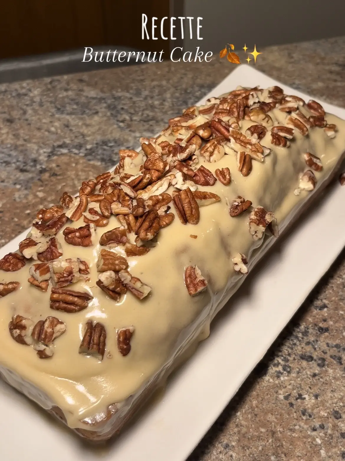 Un délice, parfait pour la saison 🥰 et ça change du carrot cake !  #pourtoi #fyp #recette #recettefacile #food #noel #Recipe #bake #dessert #patisserie #buche #christmas 