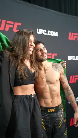 Ready for her shot at the title 🏆 #mayrabuenosilva #alexandrepantoja #UFC #mma