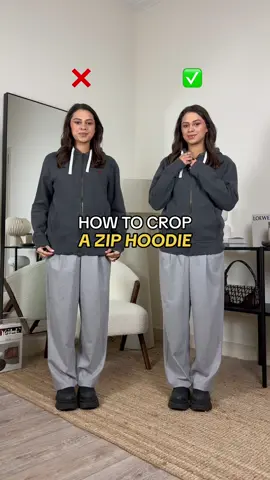 How to crop your zip hoodie perfectly ✨🤯 SAVE FOR LATER GIRLS 🎀 #stylinghacks #outfitideas #ziphoodie #outfittips 