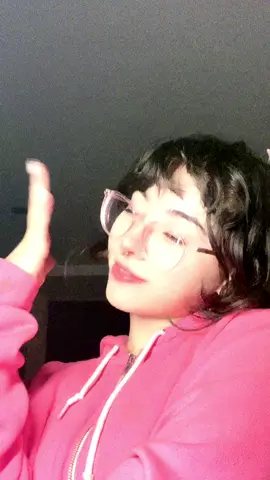 otro #wormslo #glassesgirl 