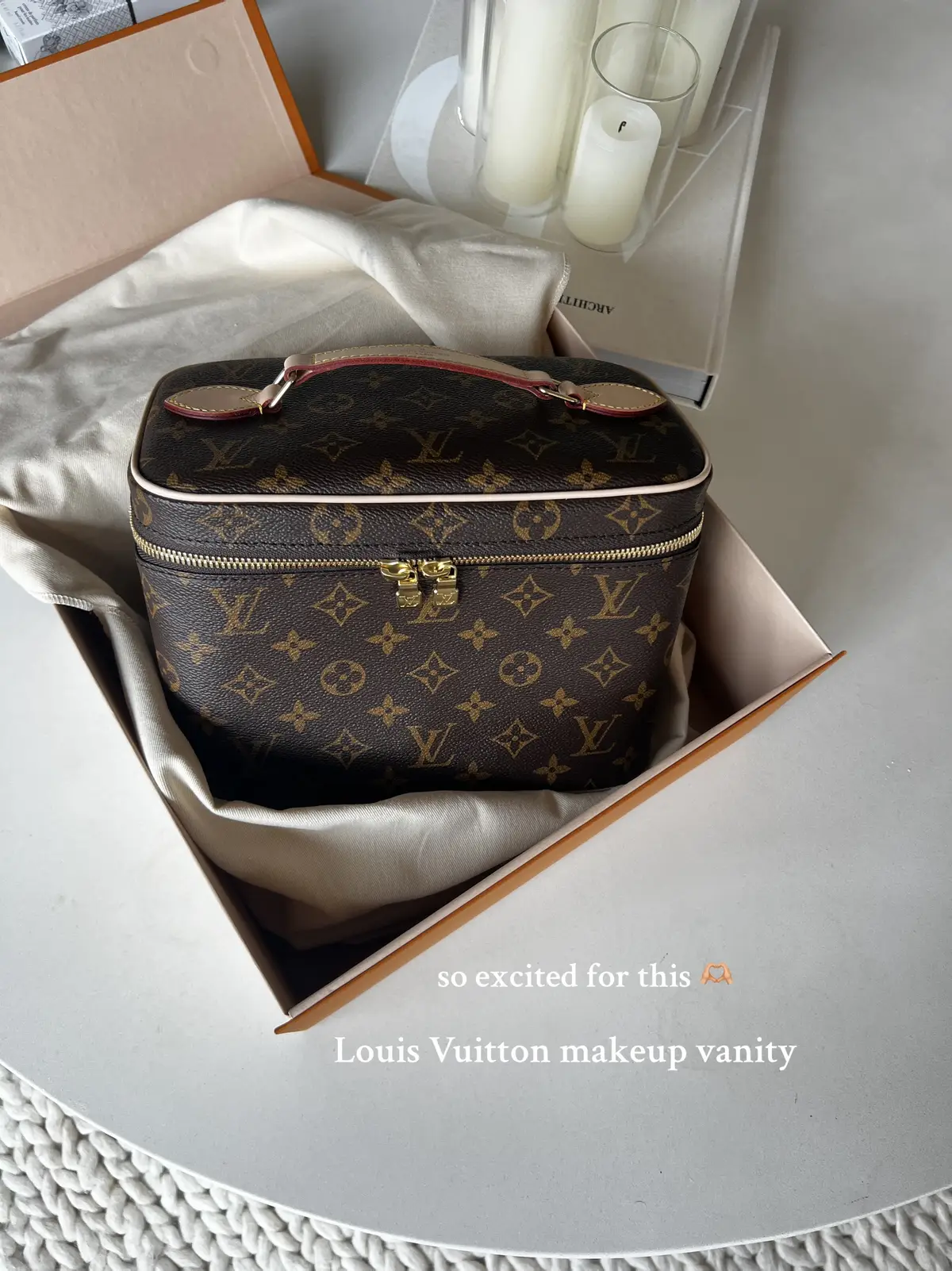 #christmas #christmashaul #presenthaul #christmasgift #christmasgifthaul #gifthaul #haul #skims #polene #canon #g7x #diptyque #chanel #dior #louisvuitton #vanity #makeupbag #patrickta #makeupforever #uggs #mojaveghost #byredo #itendswithus #husband #giftsfromhim #spoiled #hepaysattention #shopping #gift #viralhaul #fyp #trend #viral #pinterest #aesthetic #inspo #thatgirl #vanillagirl #softgirl #luxurygirl #luxuryaesthetic  