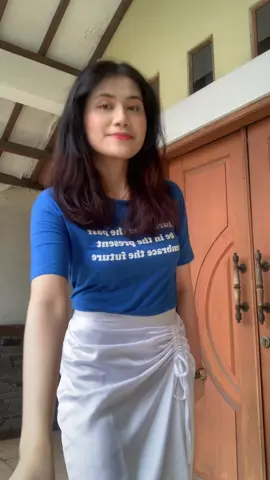 outfit hari iniii wkwkwk #outfit #fyp 