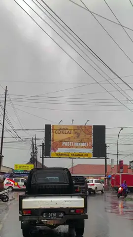 #tiktokimplact #majalengkapride🏴‍☠️ #majalengkapride #majalengkahits #majalengkajawabarat #majalengkarajagaluh #rajagaluhmajalengka #vibs #hujanvibs #hujan🌧️ #djvu 