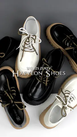얼짱 Casual outings, campus or going to works. TZS Zenzy Haeyeon Shoes is your ultimate companion. TZS Zenzy Wear Better, Live Happier! #SepatuCewek #SepatuWanita #SepatuKasual #TikTokShop #belilokal #Sepatukerja #SepatuKuliah 