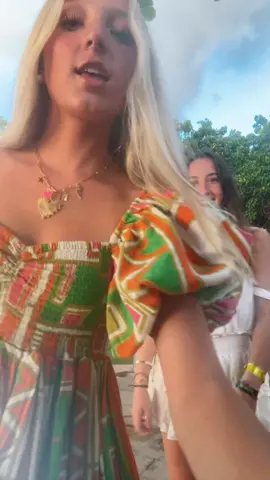 hawaii🌸@ELLA💝🪩😇 