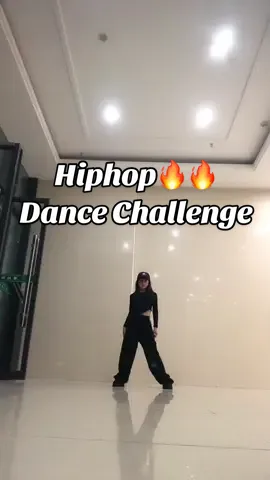 She has such strong body control🔥🔥😱😱 #foryou #viraldance #girls #dance #hiphopdance #2ne1dancechallenge #trendingtiktok 