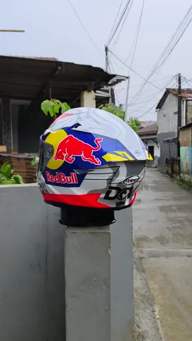 HELM FULL FACE KYT TT COURSE DOVISIOSO REPAINT  #helmfullface #helmurah #kytlovers #tik_tok #liburanseru #liburancheck #helmganteng 
