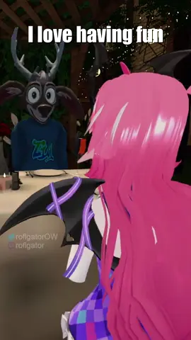 so much in common #roflgator #vrchat #vrchatmemes #funnymoments #camilavtuber