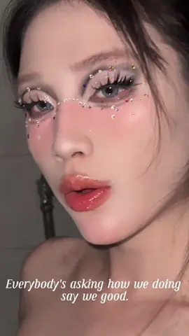 Diamond eye makeup 💎 👁 #makeuptransformation #transformation #eyemakeup #douyinmakeup #fypシ #xuhuong 