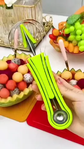 4 in 1 Fruit Tool Set, Watermelon Scoop Ball Cutter #watermelonscoop #fruitset #tool #fruitcarving #fruitpeeler #fruitdecoration #stainlesssteel #trending #viralvideos #kitchen #accessories 