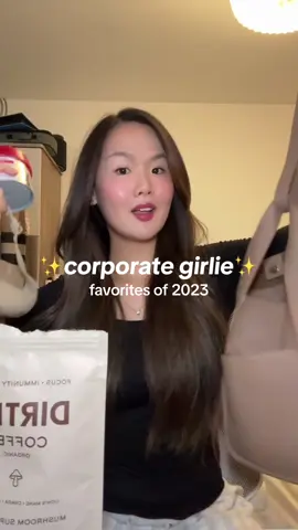 some of my favorite purchases of this year! #2023favorites #favoriteproducts2023 #2023recap #2023beautymusthaves #2023favoritevideo #bestproducts2023 #corporategirlies #corporatemusthaves #musthaves #corporatetiktok 