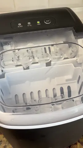 someone needs to take my phone away 😭 im addicted to tiktokshop #fyp #macandbeans #asmr #4u #icetok #unboxing #TikTokShop #asmrice #icemakermachine 