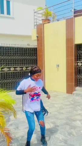 Merry Christmas and a happy new in advance y’all 🎄🫶 Dc:@Real Cesh #amidanceacademy #dancer #jinglebells #foryou  #fyp#goviral #amidancebackup  #dance #xybca  #viral #fun  #tiktok #merrychristmas #trending #jingleogbadancechallenge 