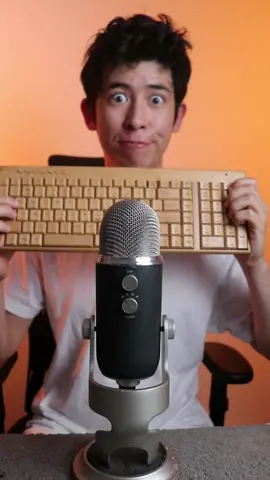 $1 vs $1,000 keyboard ⌨️ #asmr #asmrsounds #asmrvideos #jojoasmr #oddlysatisfying #fyp 