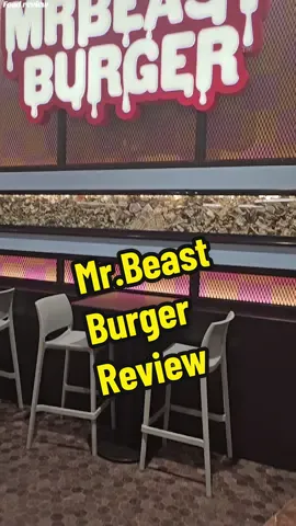 Reviewing Mr.Beast's Burger! I have always wanted to try this and now you get the full review! #foodreview #cheeseburger #mrbeast 