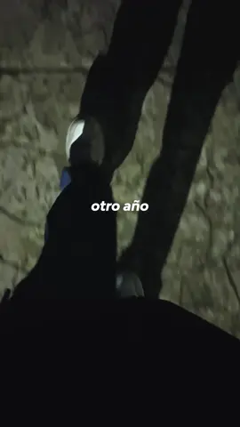 Otro año, ilusiones de antaño. 💫 Más que real - Crack Family. . . . . #rapcolombiano #crackfamilycejaznegraz #rapbogotano #rap #masquereal #crackfamily #cejaznegraz 