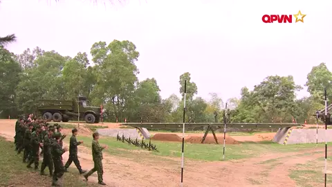 Đường tôi đi dài theo đất nước 🇻🇳🇻🇳🇻🇳#bodoi #nhaccachmang #bodoicuho 