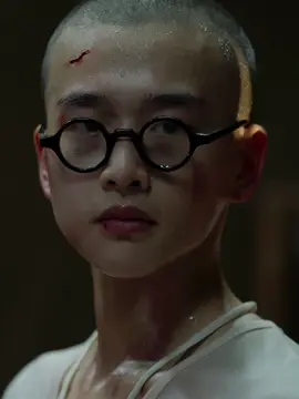 he's so fine>>> #kimyoonwoo #gyeongseongcreature #mydearest #foryou 