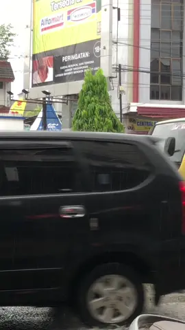 Part 4 masih cinta dengan suara merdu nya armawati ar 🥰#fyp #fypシ #kotabireuen #musikaceh #acehbireuen #hujan🌧️ #musimhujan #songaceh #armawati_ar 