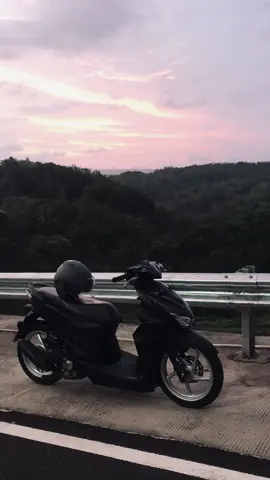 🖤#ogahjinjitstyle #utamakanfitment #beatdeluxemodifikasi 