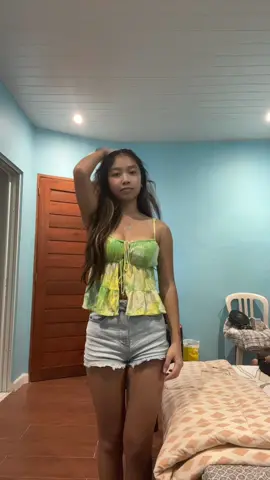 My fits from the first few days of the philippines trip😋😁