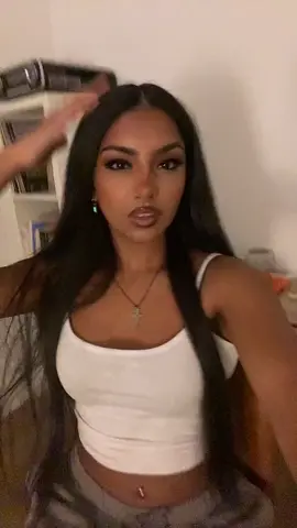 TYSM FOR 1000 #fyp #pretty #makemefamous #blackgirltiktok #girl #teengirl #notimpersonating #prettybalckgirl #teen #rp #blackgirl #browngirl #brown #straighthair #naturalhair #natural #blackgirlluxury 