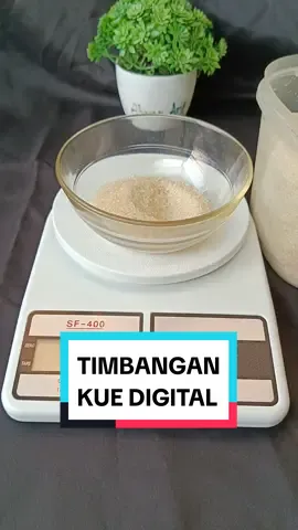 akurat dan bisa sampai 10kg. #ahyanarif #peralatanrumahtangga #timbangankue #timbangandigital #timbangankuedigital #timbangandigitalmurah 