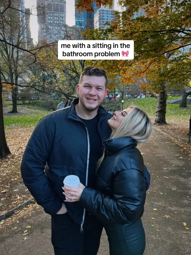 There he becomes a tiktok sharing machine💅🏼  #marriedlife #marriage #wife #wifelife #wifey #husband #Love #Relationship #marriage #fyp #husbandandwife #marriagehumor #husbandontoilet #couplegoals #couple #withwithout #toilet 