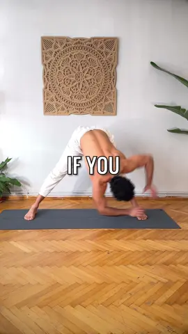 🚨Just 30 hours left before registration for the New Year’s fat loss challenge closes! Sign up now through the link in my profile 🙌 HERE’S WHAT’S INCLUDED ✅ Private Community Access for motivation, support, and sharing success stories with people who are on the same journey as you.  ✅ 30 Yoga Routine Videos tailored to tone your body ✅ 30 Bodyweight Workout Videos designed for optimal fat-burning ✅ Nutrition Guide to kickstart your fat loss journey. ✅ Food Timing Guide to optimize your eating schedule for fat-burning ✅ Hydration Guide to optimize your body’s natural fat loss process ✅ Low-Impact Movement Guide for additional joint-friendly fat loss ✅ Mobile App Access with progress tracking FREE BONUSES (65+ Extra Videos) ✅ Bonus 1: 30 follow-along core/abs videos for extra visible abs (10 minutes each) ✅ Bonus 2: 30 follow-along meditation videos for instant stress relief (10 minutes each) ✅ Bonus 3: 6 follow-along Yin yoga videos to relax & reset on the weekends (20 minutes each) #fatloss #weightlosstransformation 