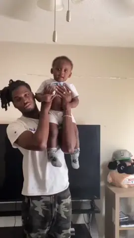 Lil man i hope u good man #dad #baby #ceilingfan #fyp #viralvideo 