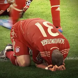 Schweinsteiger direk ... . . . #schweinsteiger  #bayernmünchen #chelsea #uefachampionsleague #final #no1 #direk #losefaith #mentality 