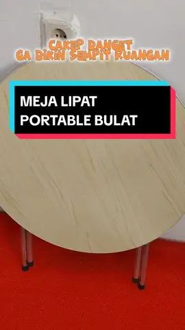 Meja portable bulat cocok untuk dijadikan meja belajar, meja makan, meja kerja dengan desain yang modern sangat cocok untuk anda.  DESKRIPSI :  ▪️ Nama  : Meja portable bundar  ▪️ Warna : Cream, Kayu & Hitam   ▪️ Ukuran Papan : 60cm x 60cm x 50cm  ▪️ Bahan : MDF /Fiberboard + Alumunium dilapisi HPL ✅FITUR :  ▪️ Besi tahan karat  ▪️ Besi penyanggah   ▪️ Kaki anti slip  ▪️ Bisa ditempatkan dicelah ruang sudut manapun. kursi, lemari dsb.  ▪️ Tepi meja terdapat perlindungan pada tepi meja, agar aman saat dipakai. #furnuture #mejalipatbulat #mejaportable #mejabelajar 