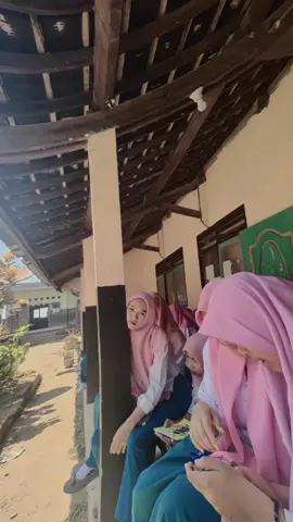 the holiday is over💚🤍💗 #school #lombokvirall🌴🌴 #lombok #sasaklombok #lomboktiktok #fyp #fyp #fyp #fypシ #fyp #aok 