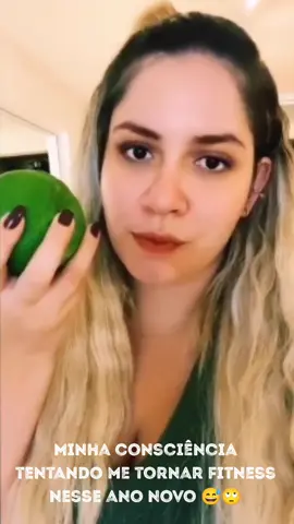 Quem mais aí vai tá inclusa no projeto verão 2024? 😅🤭🥵 Sigam o exemplo da nossa rainha Marília Mendonça!!!! #mariliamendonça #marilia  #dieta #Fitness #emagrecimento #lila #foryoupage #foryou #fypシ #fy #status #story #meme #memes #rainhadasofrencia #cantora #tiktoker #fyp #foco #frutas #alimentacaosaudavel  @marília mendonça 