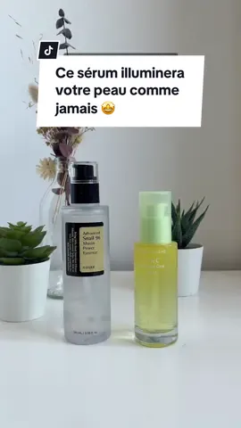 Ce sérum à la vitamine C illuminera votre peau comme jamais ✨  Il traite également les taches et cicatrices ✅ . Goodal - Sérum - Green Tangerine Vita C Dark Spot Serum . Cosrx - Essence - Advanced Snail 96 mucin essence  Disponibles chez Yoonah 💕 #yoonah #kbeauty #soincoreen #koreanskincare #produitcoreen #cosmetiquecoreen #kbeautyfrance #serum #vitaminec #goodal #greentangerinevitaminc #tachesbrunes #peauglowy #cicatrices #pourtoi 