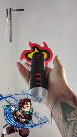 Katana Plegable De Tanrijo v2 Disponible en CULTS Enlace en la Bio #Tanjiro #impresoen3d #impresora3d #3dprinter #3dprint #3dprinting #3d #katana #demonslayer #kimetsunoyaiba 