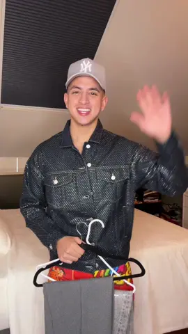 GRWM for New Years Eve! 🥂 #grwm #OOTD #nye #bi 