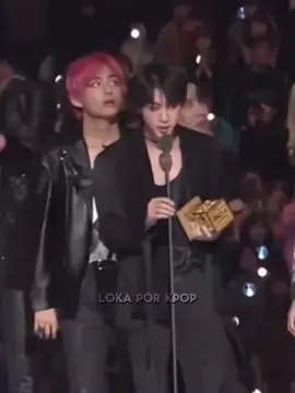 Omg jin 😂🤣  #jin #fypシ 