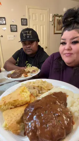 Whats up Everybody🥰🫶🏼 #fyp #Mukbang #ThatGoodGood #Foodie #Cabbage #HambugerSteak #mashedpotatoesandgravy 