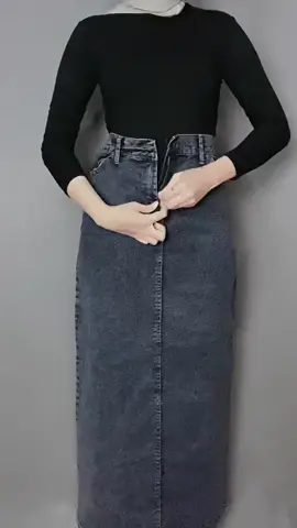 🛒 KODE PRODUK : ROK THEANA ✂ DETAIL PRODUK 🔸Bahan Jeans  (Karakteristik : Tebal) 🔸 Kancing depan 🔸 Resleting Depan 🔸 Karet belakang 🔸 Kantung saku depan belakang 🔸 Panjang rok 90cm Toleransi 1-2cm 🔸 Lingkar pinggang 68-100cm 🔸 Lingkar bawah 104cm DESKRIPSI PRODUK : •Bahan polo linen •Pergelangan Tangan Karet •Full Kancing Depan •Kerah Shanghai •Variasi Depan Ruffle DETAIL UKURAN •Lingkar Dada : 110 cm •Panjang Baju : 61 cm •Panjang lengan : 51 cm •Lingkar Ketiak : 36 cm #fashionwanita #outfitwanitakekinian #outfit #bajufashion #bajuwanita #Baju Wanita Terbaru 2023 Kota Medan  #bagusdansempurnaitubeda #fypシ #gypfashion 