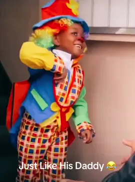 🤡 Little boy wanted to be just like his daddy, so mum dressed him as a clown. It didn’t go down too well 😂  He admire you so much! ##halloween##halloweenlook##halloweenideas##costume##dressup##justlikedaddy##clown##fathers##dad##funny##viral##trending##comedy##fyp##foryou##foryourpage##funnymum##funnymom##senseofhumour##funnyvideo 