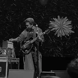 #akad #payungteduh #konser 