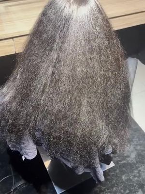 Girls with dry frizzy hair must not miss this repair mask
