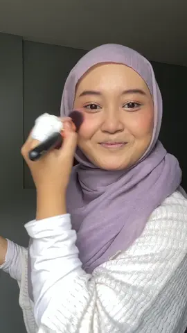 first make up in 2024💅🏻💐 #makeuptutorial #beautytutorial #makeuplook #BeautyTok #fypシ 