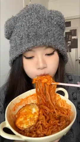 vô tri hay vô duyên?#tamsu #vairal #xuhuong #foryou #fypシ #kechuyencuocsong #kechuyen #radio #full 